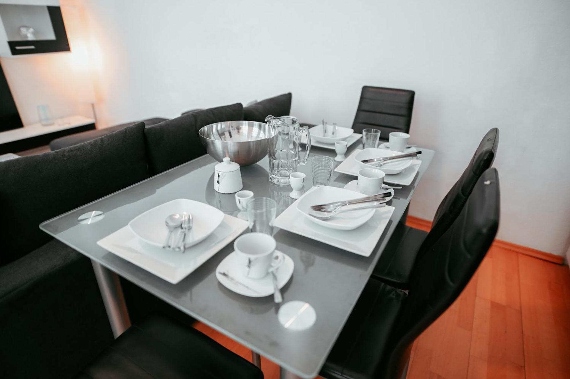 Raimond Apartment Ottakringer Top 10 Vienna Esterno foto