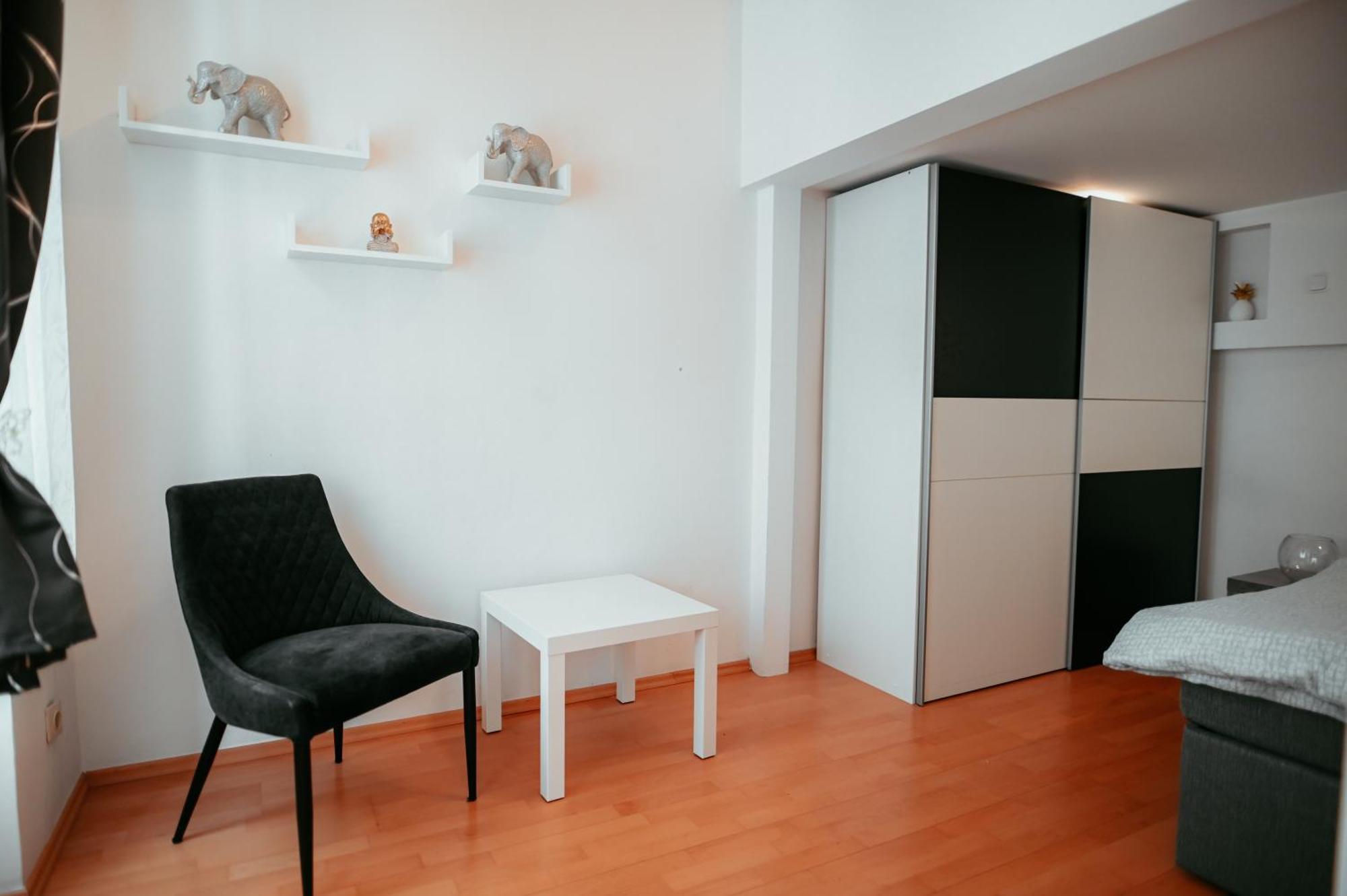 Raimond Apartment Ottakringer Top 10 Vienna Esterno foto